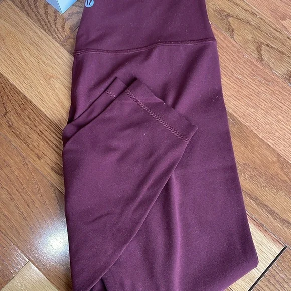 EUC Lululemon Align Leggings - Wine Burgundy “Red Merlot” Color - Picture 3 of 7